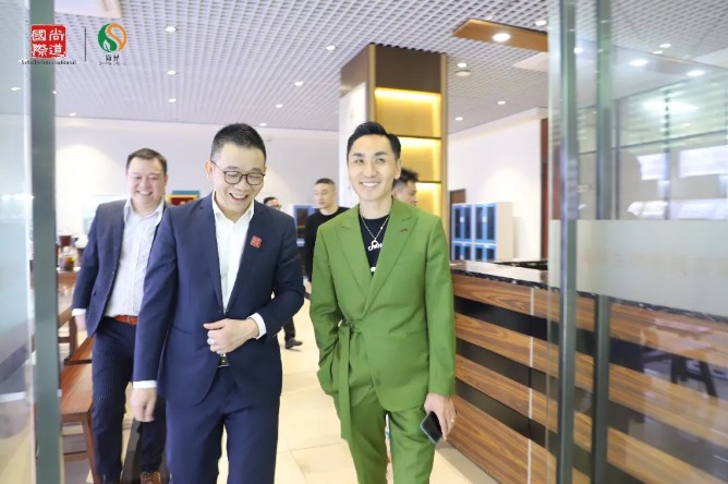 熱烈歡迎阿瑪仕集團肖董一行蒞臨尚道國際尚昇生物考察交流